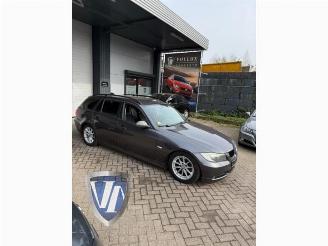 Uttjänta bilar auto BMW 3-serie  2008/9