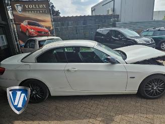 Vrakbiler auto BMW 3-serie 3 serie (E93), Cabrio, 2006 / 2013 320i 16V 2008/9
