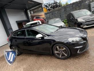 Volvo V-40  picture 4