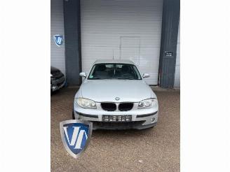 Coche accidentado BMW 1-serie 1 serie (E87/87N), Hatchback 5-drs, 2003 / 2012 116i 1.6 16V 2006/8
