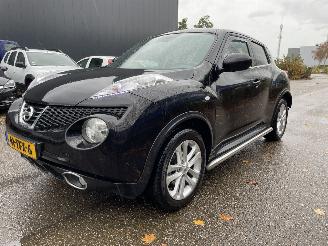 krockskadad bil auto Nissan Juke 1.6 2012/6
