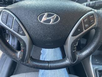 Hyundai I-30 1.6 99kw picture 14