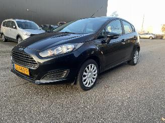 Voiture accidenté Ford Fiesta 5drs airco 2015/2
