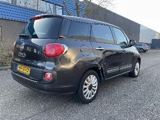Vaurioauto  passenger cars Fiat 500L 1.4T 7PERS 2015/10