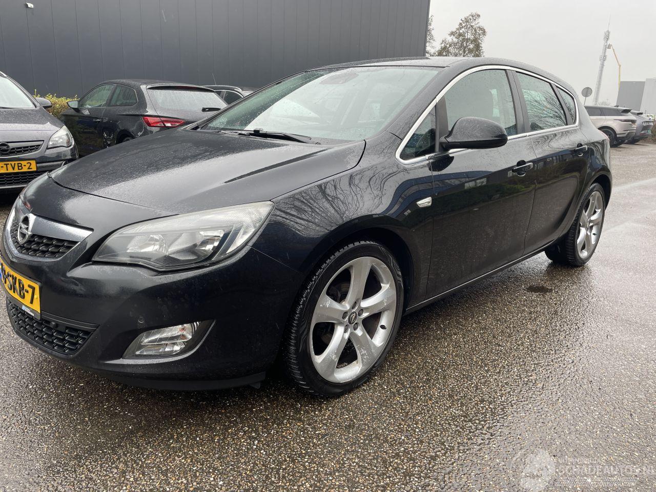 Opel Astra 1.4T 103KW