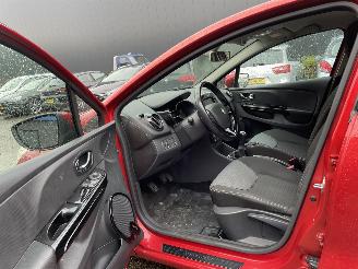 Renault Clio 5drs clima picture 8