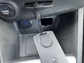 Renault Clio 5drs airco picture 13