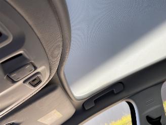 Peugeot 308 1.6hdi 88kw picture 15