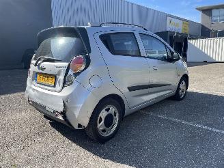 Chevrolet Spark 1.0 lpg picture 3