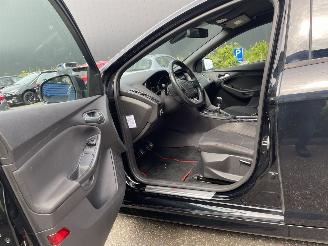 Ford Focus 1.5 150pk  ST picture 9