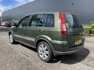 Ford Fusion 1.6 Automaat picture 3