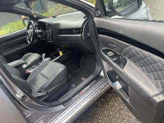 Mitsubishi Outlander 2.4 plug in hybrid picture 10