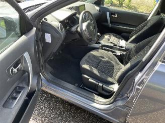 Nissan Qashqai 2.0 104kw picture 10