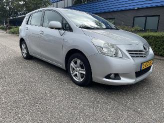 uszkodzony samochody osobowe Toyota Verso 1.8 7pers 2011/10