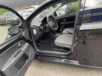Volkswagen Up! 5drs 55kw picture 8