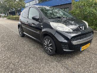 škoda osobní automobily Peugeot 107 5DRS AIRCO 2011/8