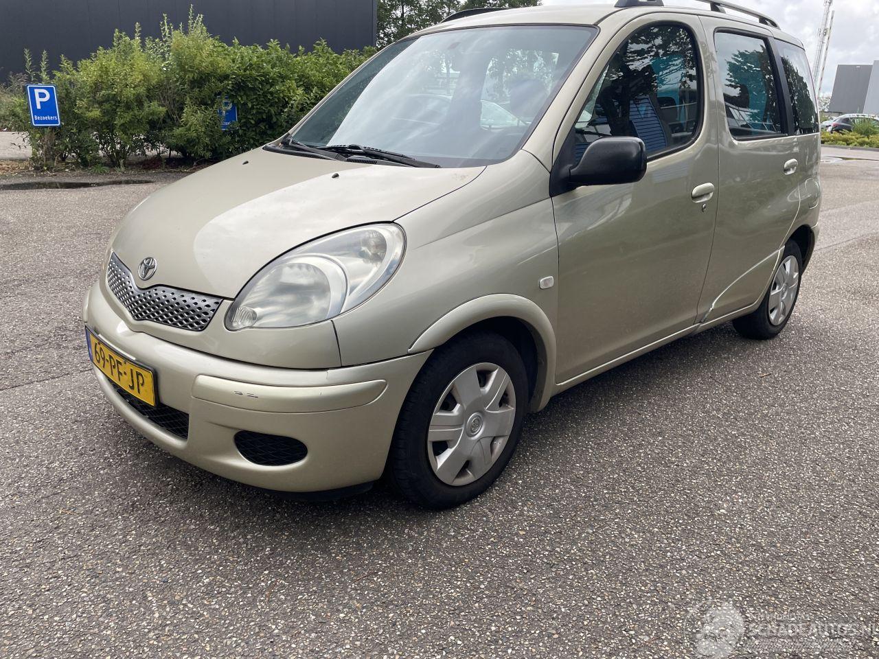 Toyota Yaris 1.3 Aut.