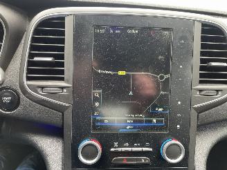Renault Talisman 1.6 96kw sedan picture 16