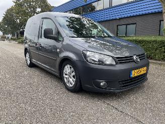 skadebil auto Volkswagen Caddy 1.6 tdi 75kw 2012/7