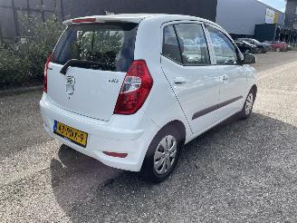 Unfallwagen Hyundai I-10 1.1 5drs airco 2011/10