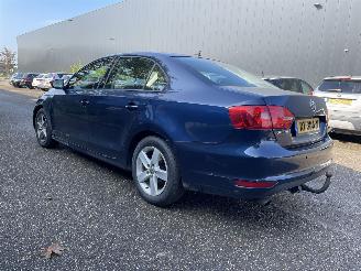  Volkswagen Jetta 1.6 tdi 77kw 2014/7