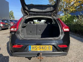 Volvo V-40 2.0d picture 10