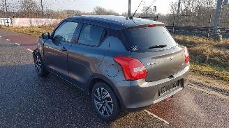 Suzuki Swift AUTOMAAT picture 8