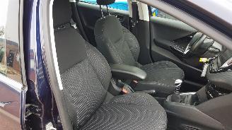 Peugeot 208 1.2 pure tech picture 15