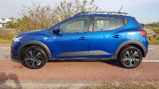 krockskadad bil auto Dacia Sandero STEPWAY 2025/4
