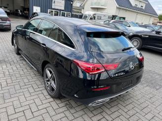 Damaged car Mercedes Cla-klasse 250E Shooting brake AMG Sport - Ambiente 2020/12
