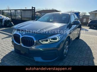 BMW 1-serie d Advantage Aut7G Live Cockpit LED Navi picture 1