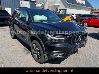 Schadeauto Volvo XC40 R Design 120KW Leder Nappa LED 2021/4