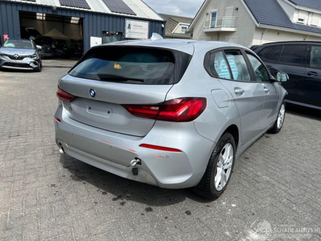 BMW 1-serie i Advantage  DAB-Tuner ScheinLED