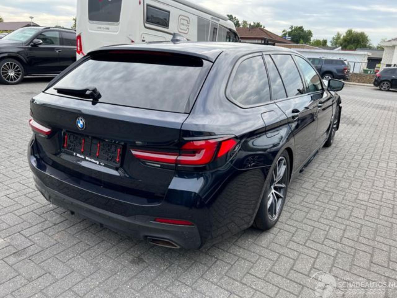BMW 5-serie d M Sport Touring 210KW Facelift Mild Hybrit