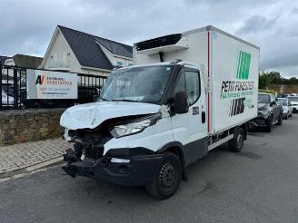 škoda dodávky Iveco Daily 35S14 Hi-matic ''Carrier Xarios 350'' 2018/1
