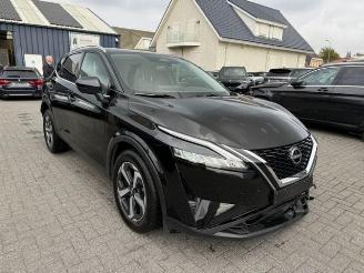 uszkodzony samochody osobowe Nissan Qashqai 1.3 DIG-T MHEV N-Connecta Pano 360Cam 2023/12