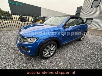 krockskadad bil auto Volkswagen T-Roc Cabriolet Style 1.5 TSI 110KW Navi DAB+ 2020/11