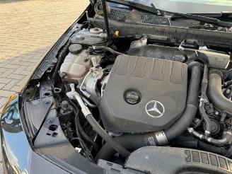Mercedes Cla-klasse 180 Shooting Brake Urban picture 15