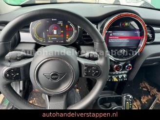 Mini Cooper S E Mini 3-trg. E 135KW picture 17