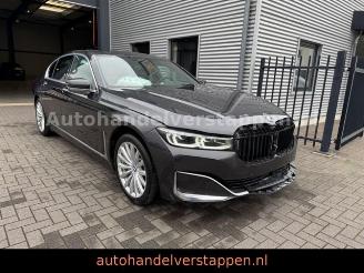 uszkodzony samochody osobowe BMW 7-serie  2019/9