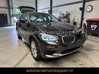 Auto incidentate BMW X4 xDrive 20 d Advantage 140KW Pano Leder Navi 2019/7