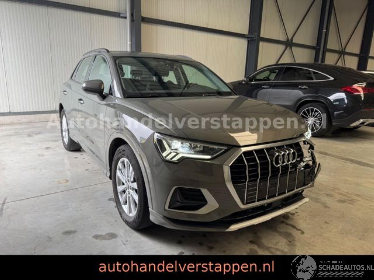 Audi Q3 35 TDI advanced LED Leder MMI
