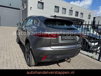 Jaguar E-Pace R-Dynamic S AWD picture 3