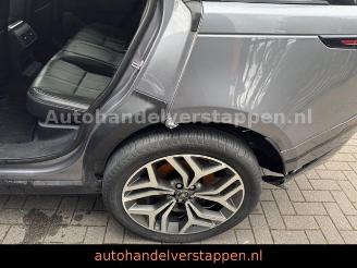 Land Rover Range Rover Velar 2.0 D240 R-Dynamic S picture 8