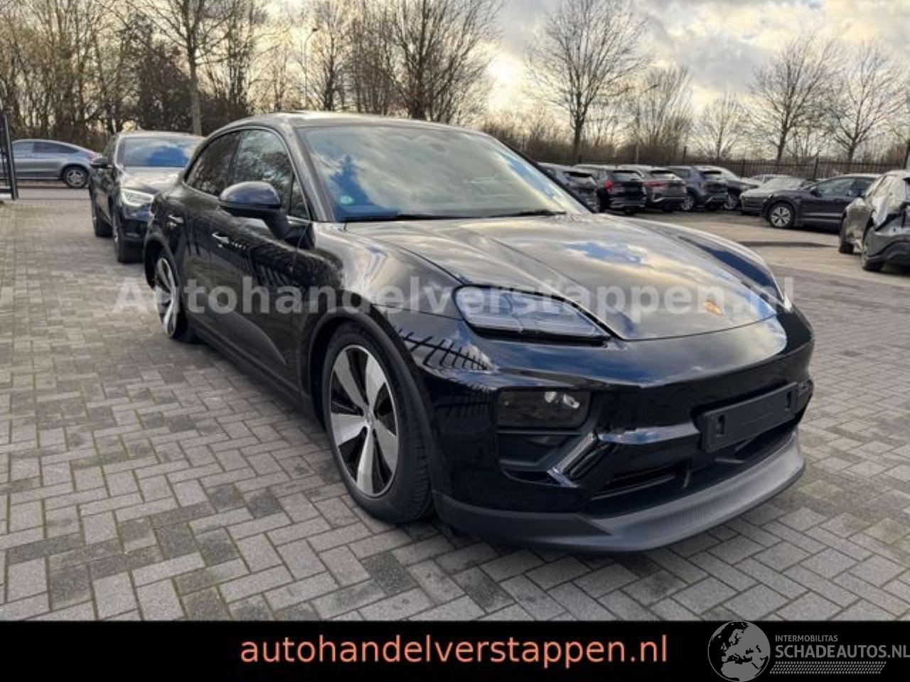 Porsche Macan Electric 4 PDLS+ PASM Hud BOSE