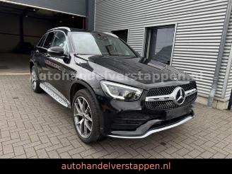 krockskadad bil auto Mercedes GLC 300 de 4Matic AMG Sport Pano VOLL 2021/5