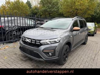 skadebil auto Dacia Jogger Extreme City-Paket Hybrid 104kW E-Tech 2023/12