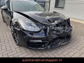 Porsche Panamera Sport Turismo 4 E-Hybrid AWD 340KW picture 4