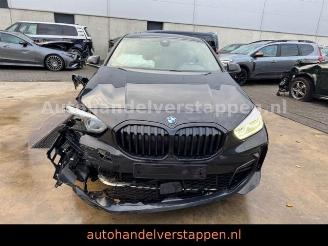BMW 1-serie d M Sport Auto 99co2 - Leder Navi LED picture 2