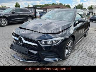 krockskadad bil auto Mercedes Cla-klasse 250E Shooting brake AMG Sport - Ambiente 2020/12